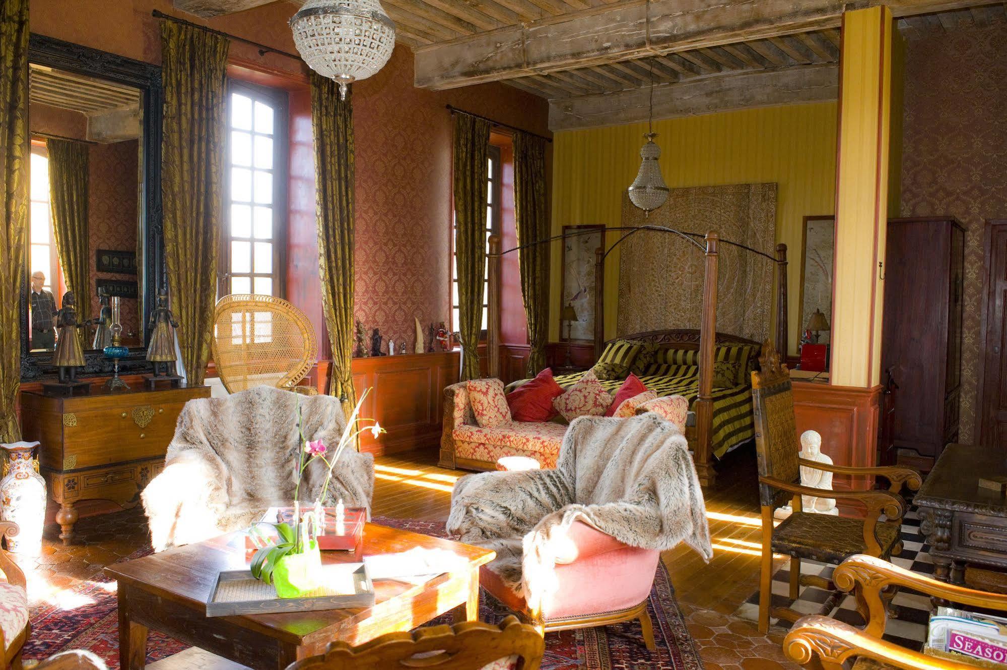 Chateau D'Origny, Chambres D'Hotes Et Restaurant Gastronomique Ouches Exterior photo
